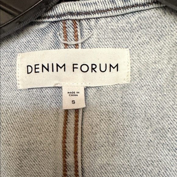 Denim Forum 90’s Mia Denim Blue Buttoned Vest - Picture 4 of 10